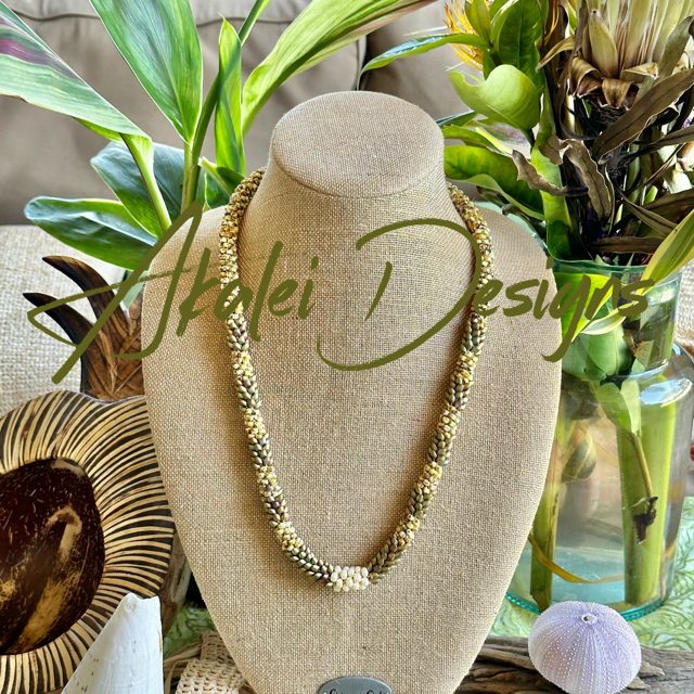 Pop-Up Mākeke - Akalei Designs - Khaki Metallic and Yellow Dragon Scales with White Baroque Necklace - With Logo