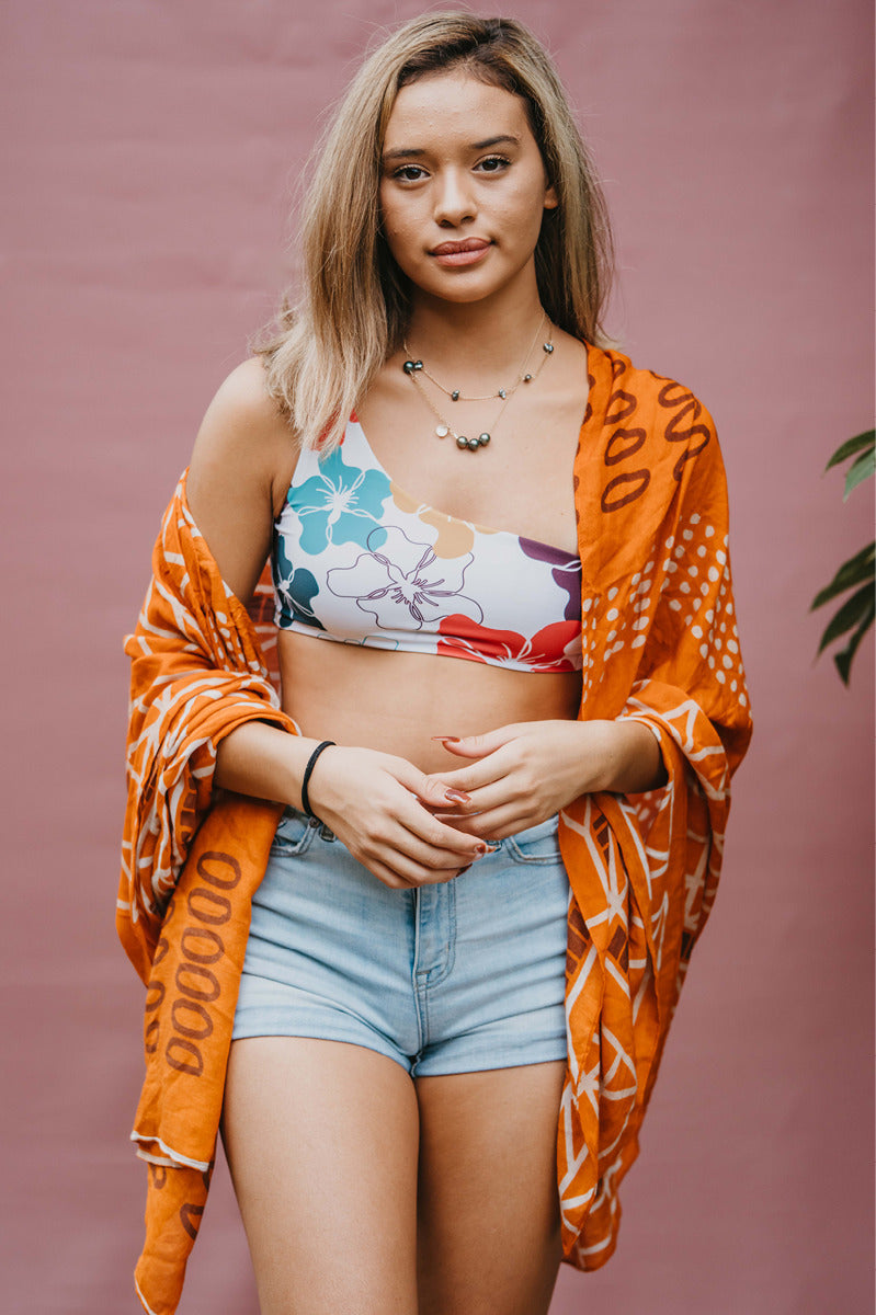 Pop-Up Mākeke - Aloha Modern - Pa‘akai Pareo