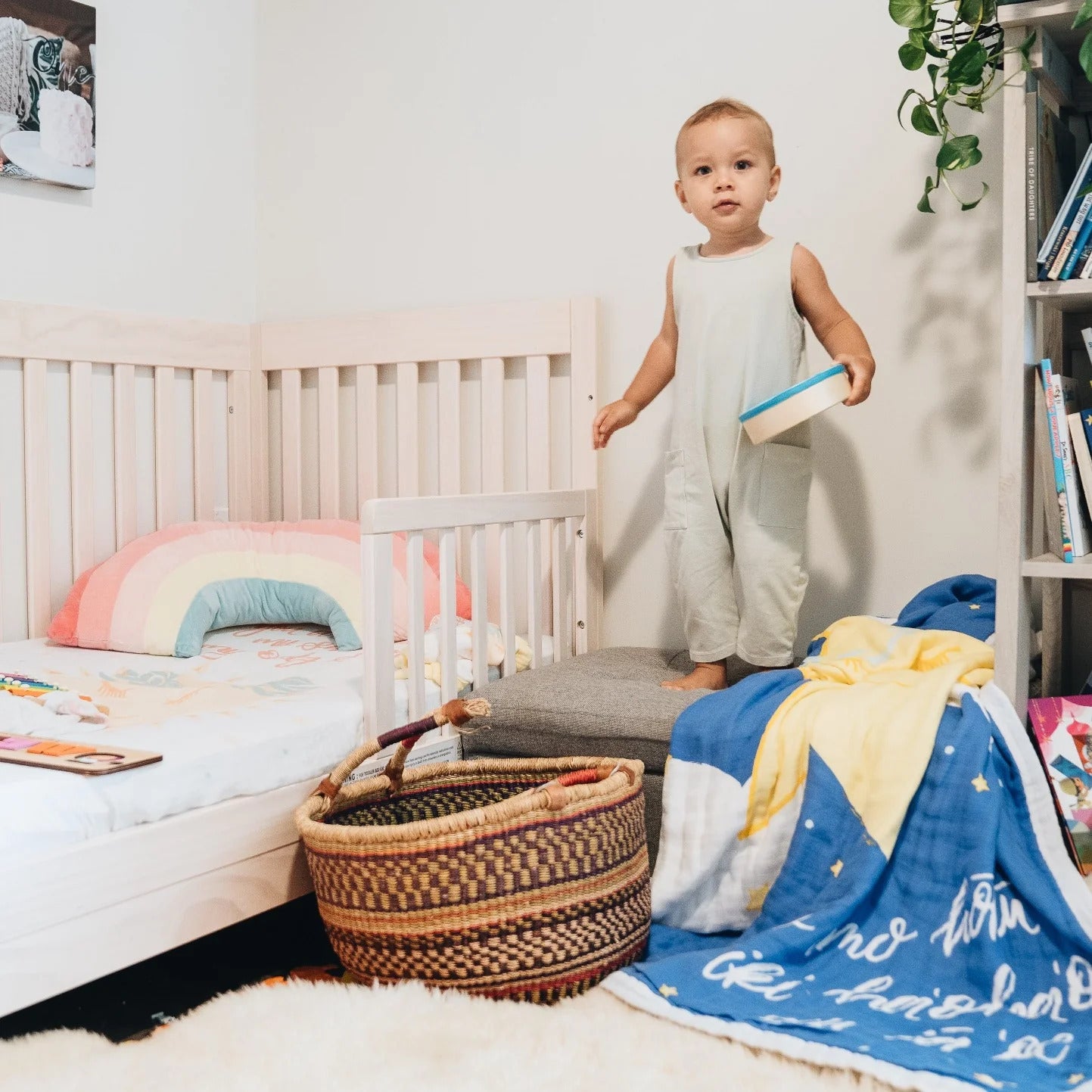 Pop-Up Mākeke - Haku Collective - Twinkle, Twinkle Little Hōkū Baby Quilt - In Use