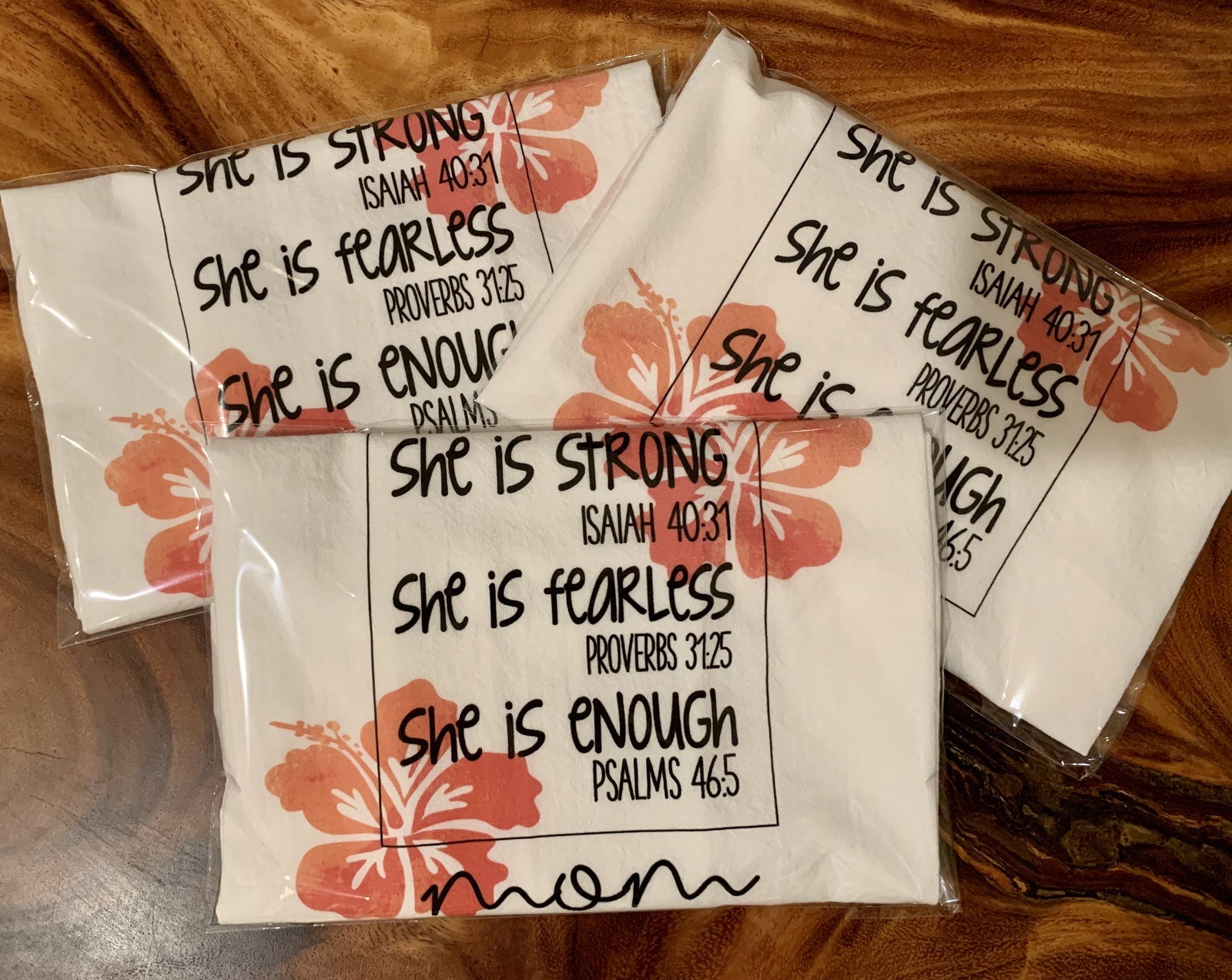 Pop-Up Mākeke - Sal Terrae - Flour Sack Kitchen Towel - Mom-She is Strong - Red Hibiscus - Folded