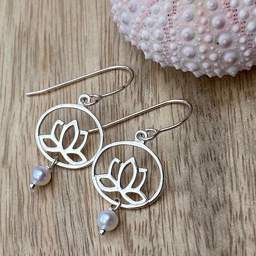 Pop-Up Mākeke - Stacey Lee Designs - Lotus Flower Earrings - White Freshwater Pearls