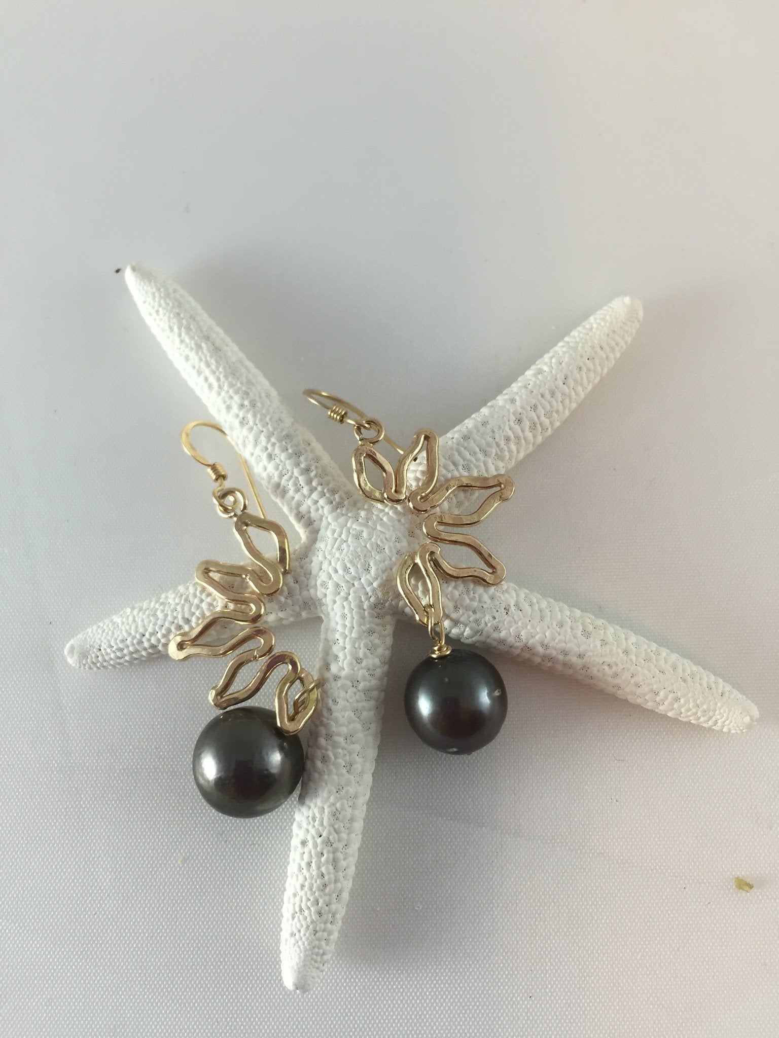 Naupaka Dangles with Tahitian Pearls
