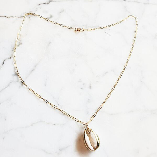 Pop-Up Mākeke - Flotsam & Co. - Box Chain Cowry Shell Necklace