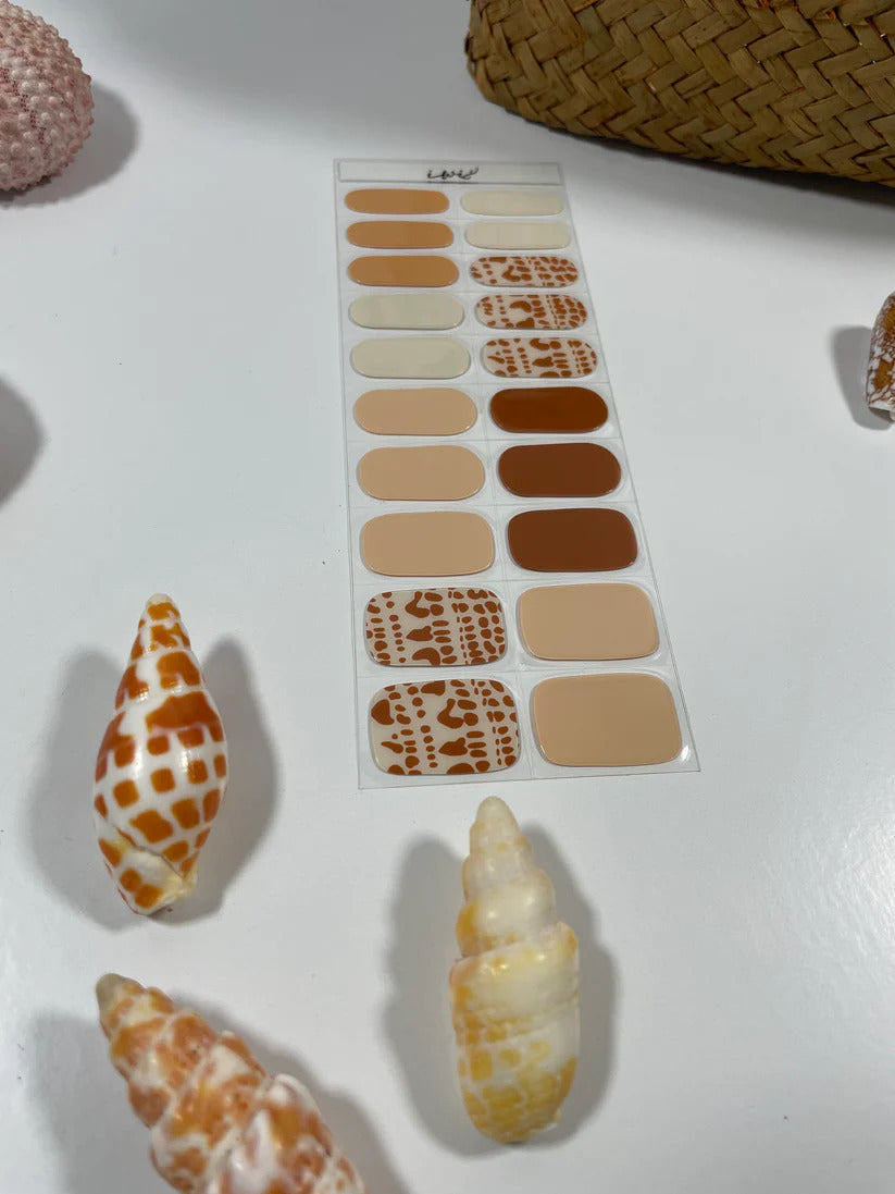 Pop-Up Mākeke - Iwi Nails - Gel Nail Strips - ʻAhaʻaha (Miter)