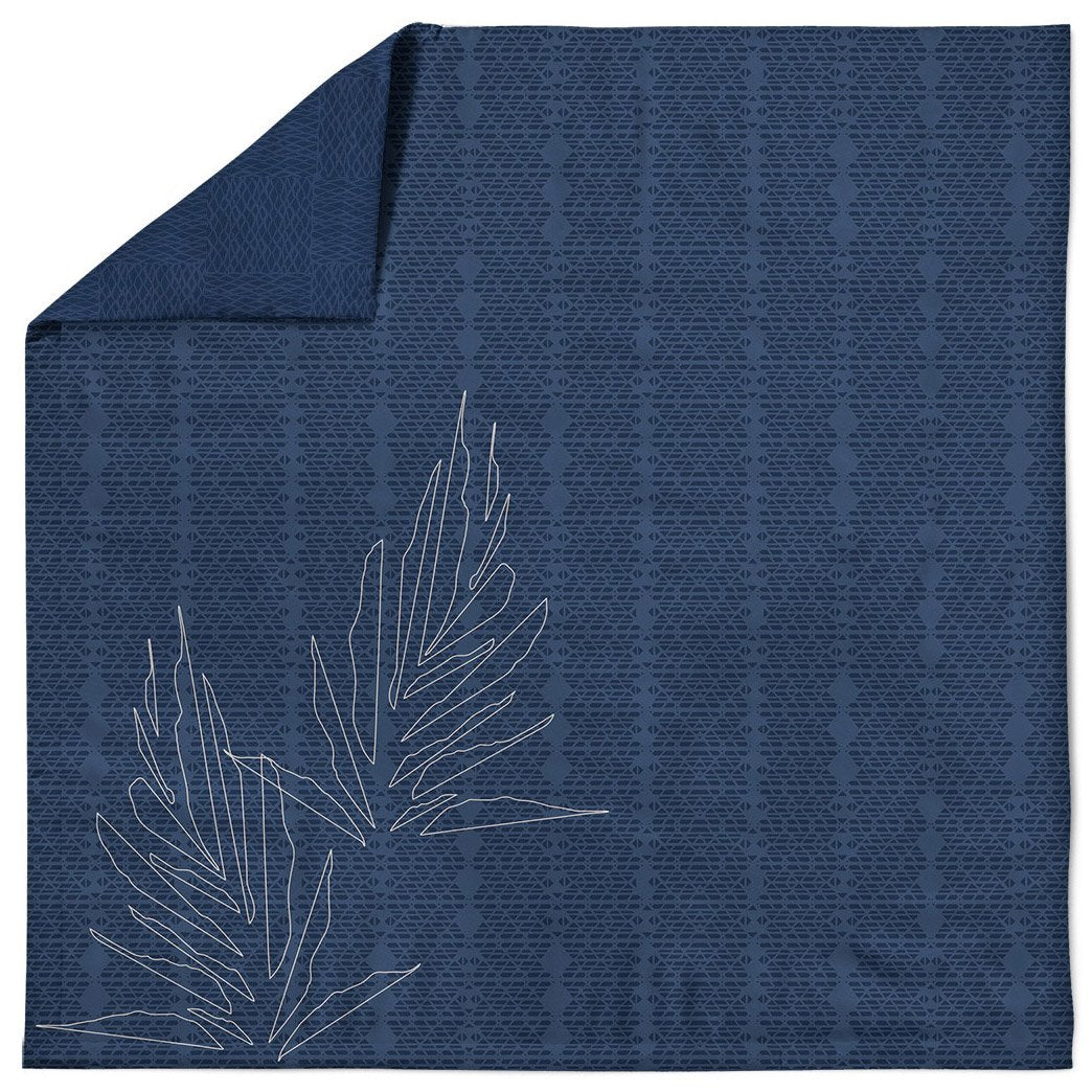 Pop-Up Mākeke - Noho Home - Hoʻo Hiamoe Reversible Duvet Cover - Kanu Print
