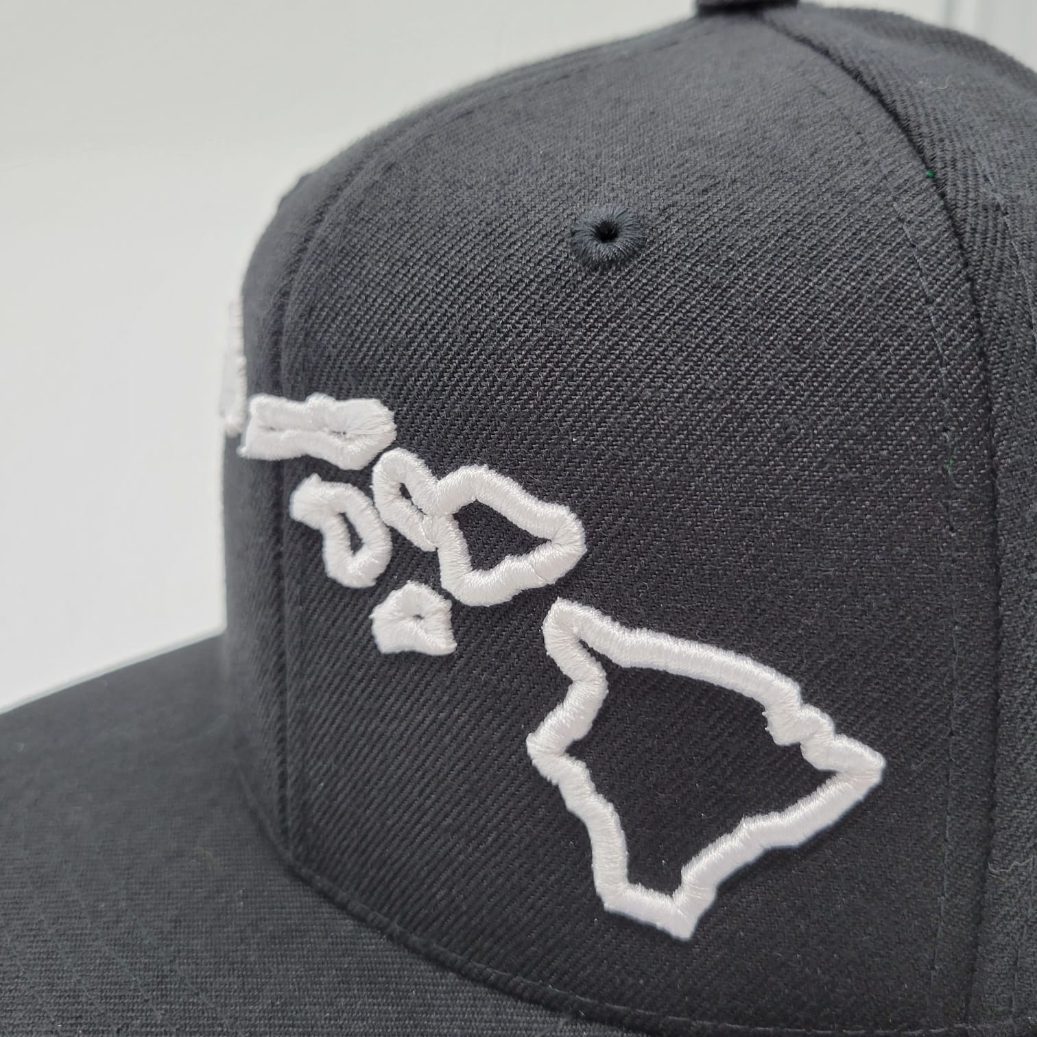Pop-Up Mākeke - Route 99 - 3D Hawaii Islands Snapback Hat in Black - Close Up