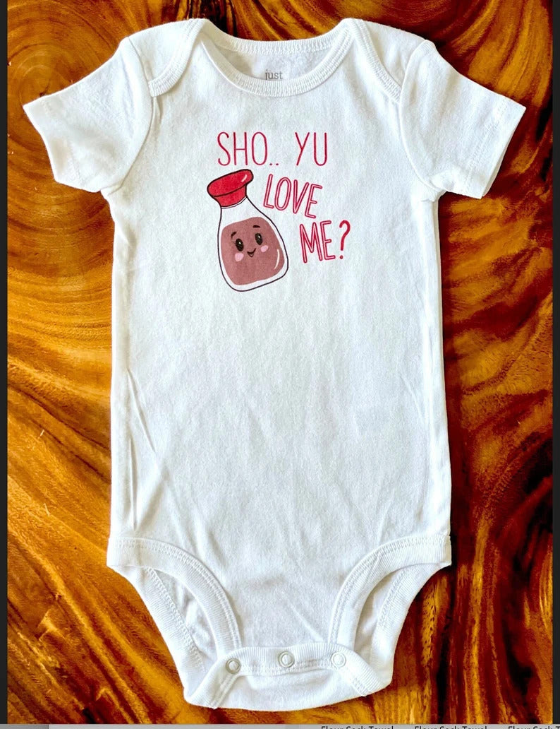 Pop-Up Mākeke - Sal Terrae - Sho.. Yu Love Me Baby Onesie