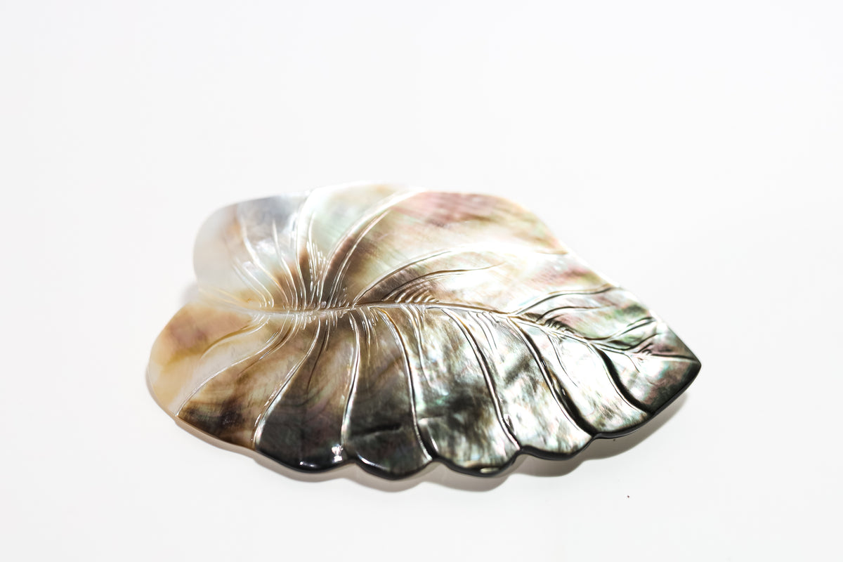 Mother of Pearl Barrette Leaf Small