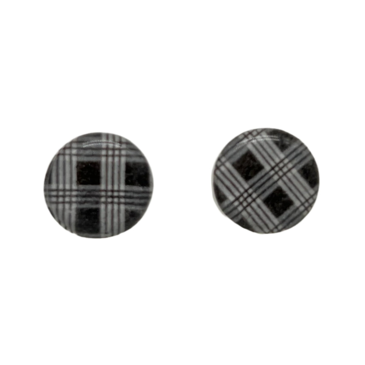 Palaka Stud Earrings - Black