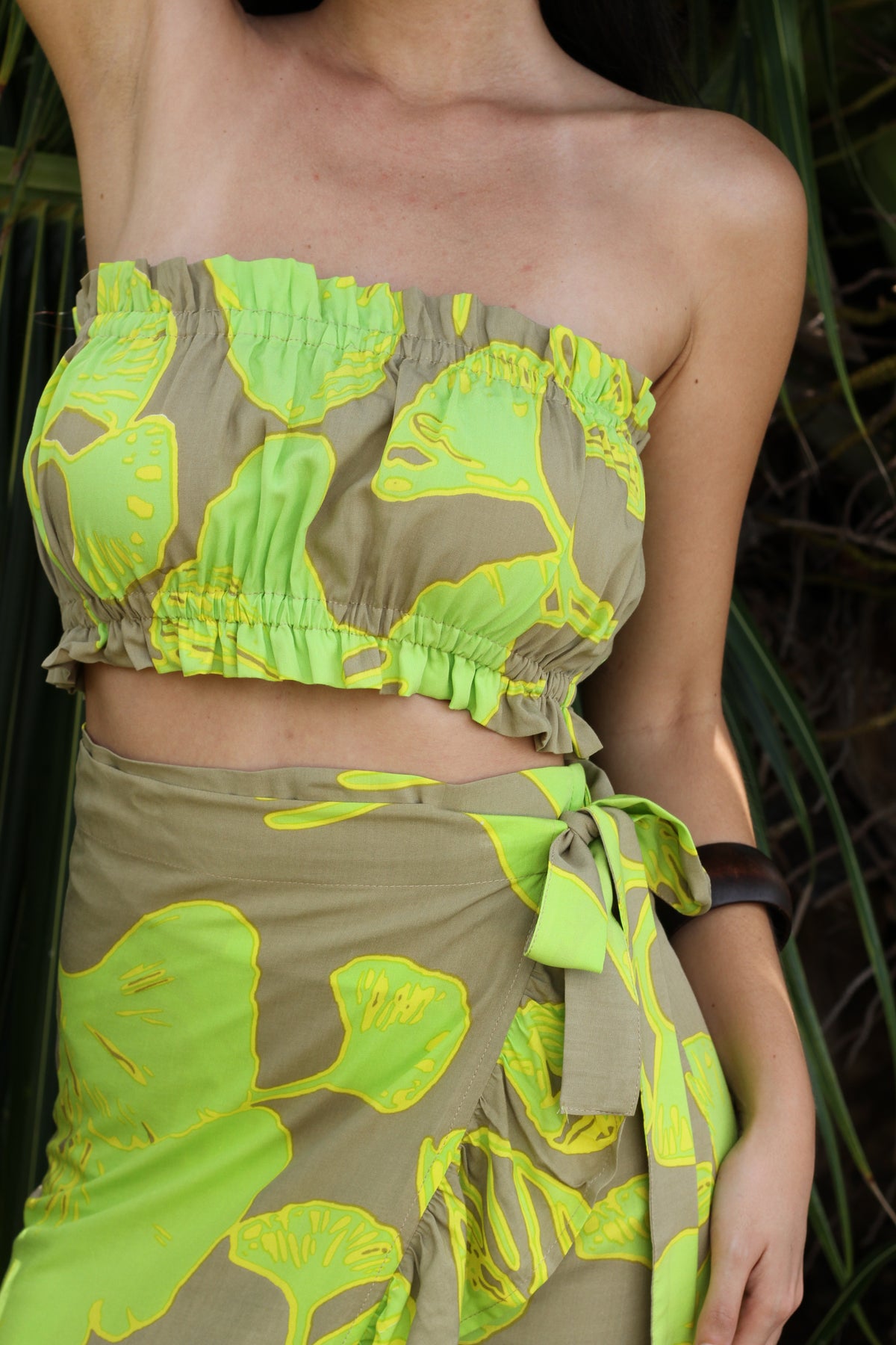 Women's Pa'u Top - Gingko in Lime &amp; Tan