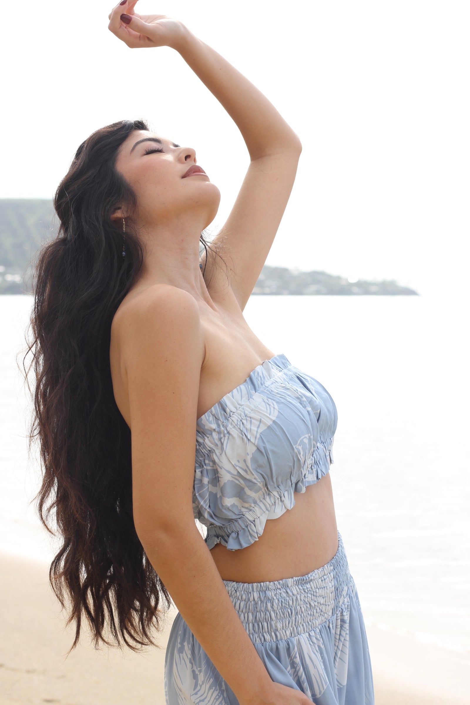 Women's Pa'u Top - Gingko in Dusty Blue & White