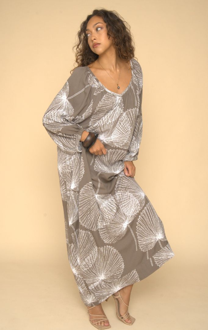 Palama Mumu Dress - Shitake &amp; White