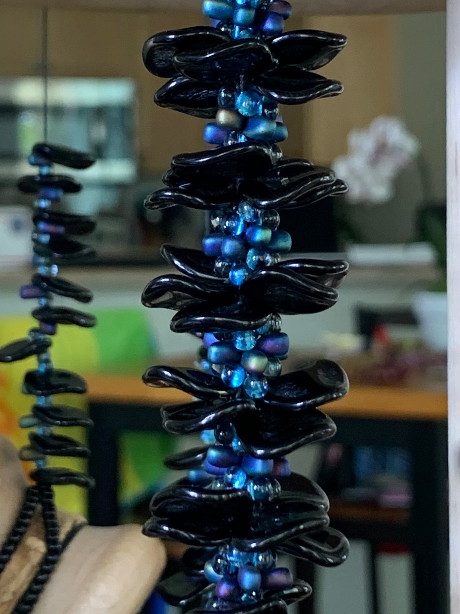 Pop-Up Mākeke - Akalei Designs - Black Orchid Hawaiian Haku Rose Petal Necklace Lei - Close Up