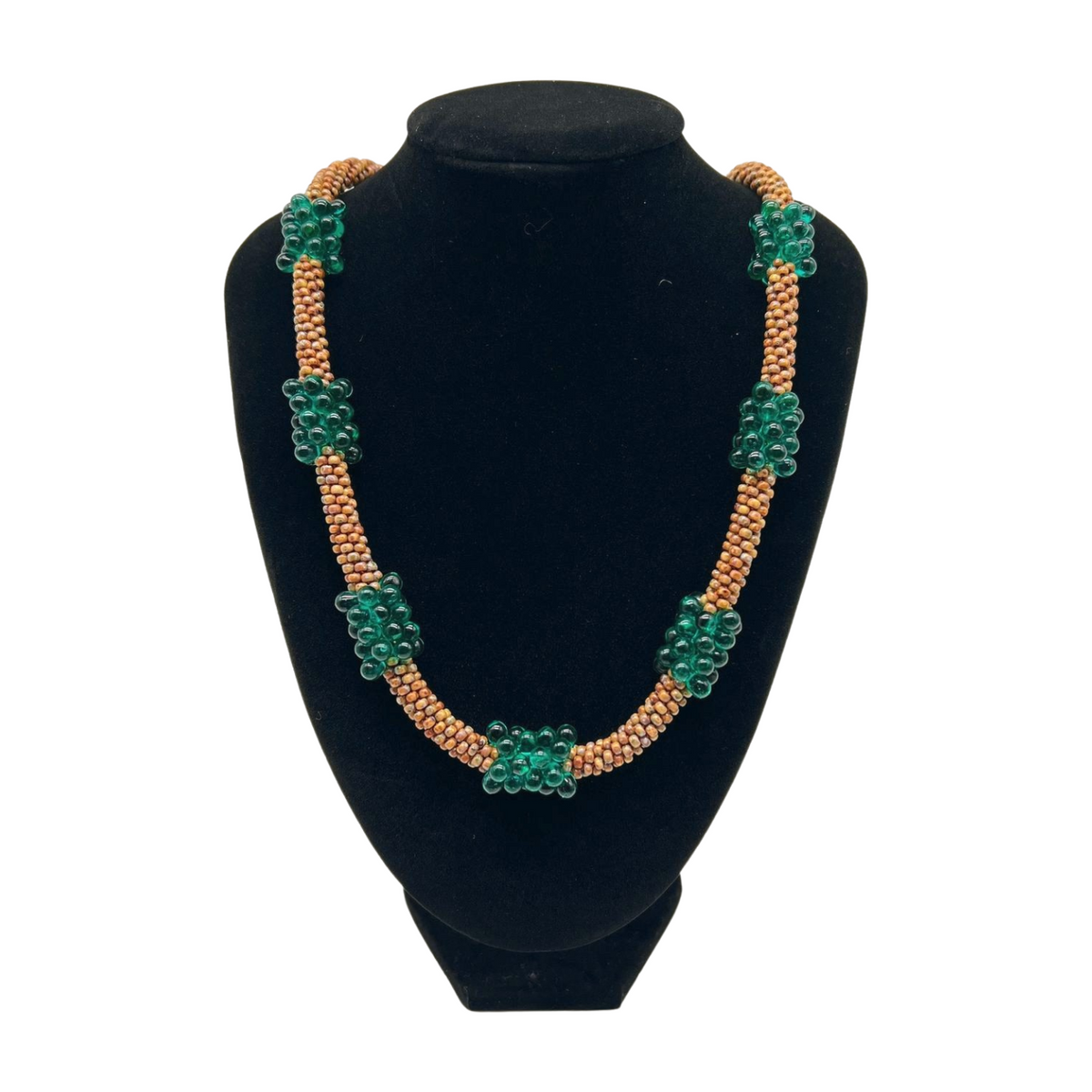 Pop-Up Mākeke - Akalei Designs - Emerald Green Teardrop Hawaiian Lei Clusters - 23"