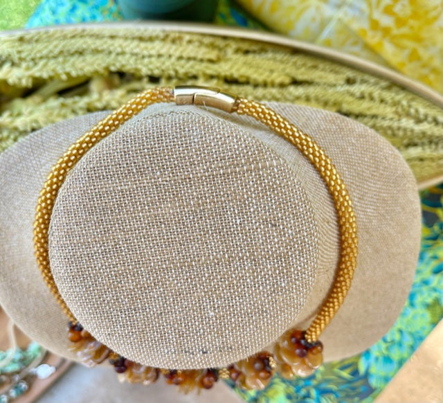 Pop-Up Mākeke - Akalei Designs - Golden Orange Rose Petal Beaded Hawaiian Haku Mini Lei - 5 Clusters - Top View