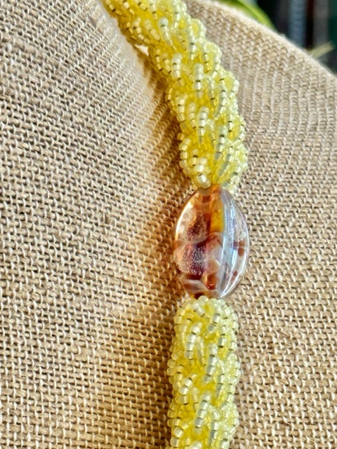 Pop-Up Mākeke - Akalei Designs - Maui Yellow and Red Nature's Sunset Necklace Lei - Close Up