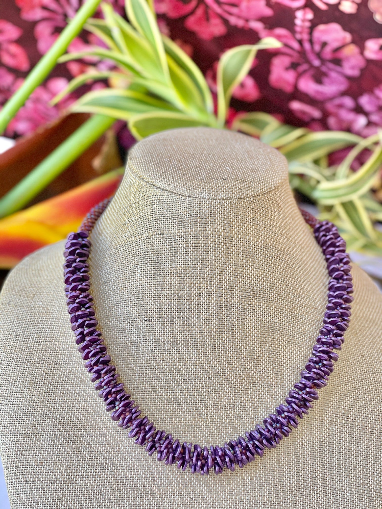 Pop-Up Mākeke - Akalei Designs - Metallic Purple (Rare) Orchid Lei - Front View