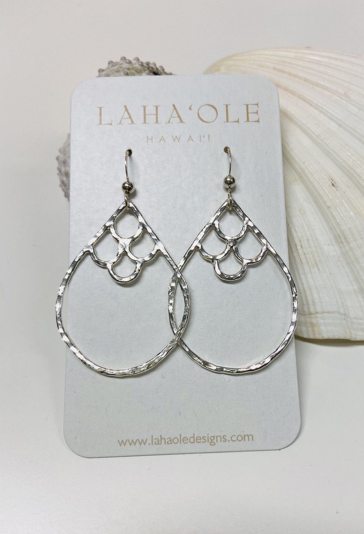 Pop-Up Mākeke - Laha&#39;ole Designs - Kai Nalu &#39;Elua Sterling Silver Earrings - Medium - Front View