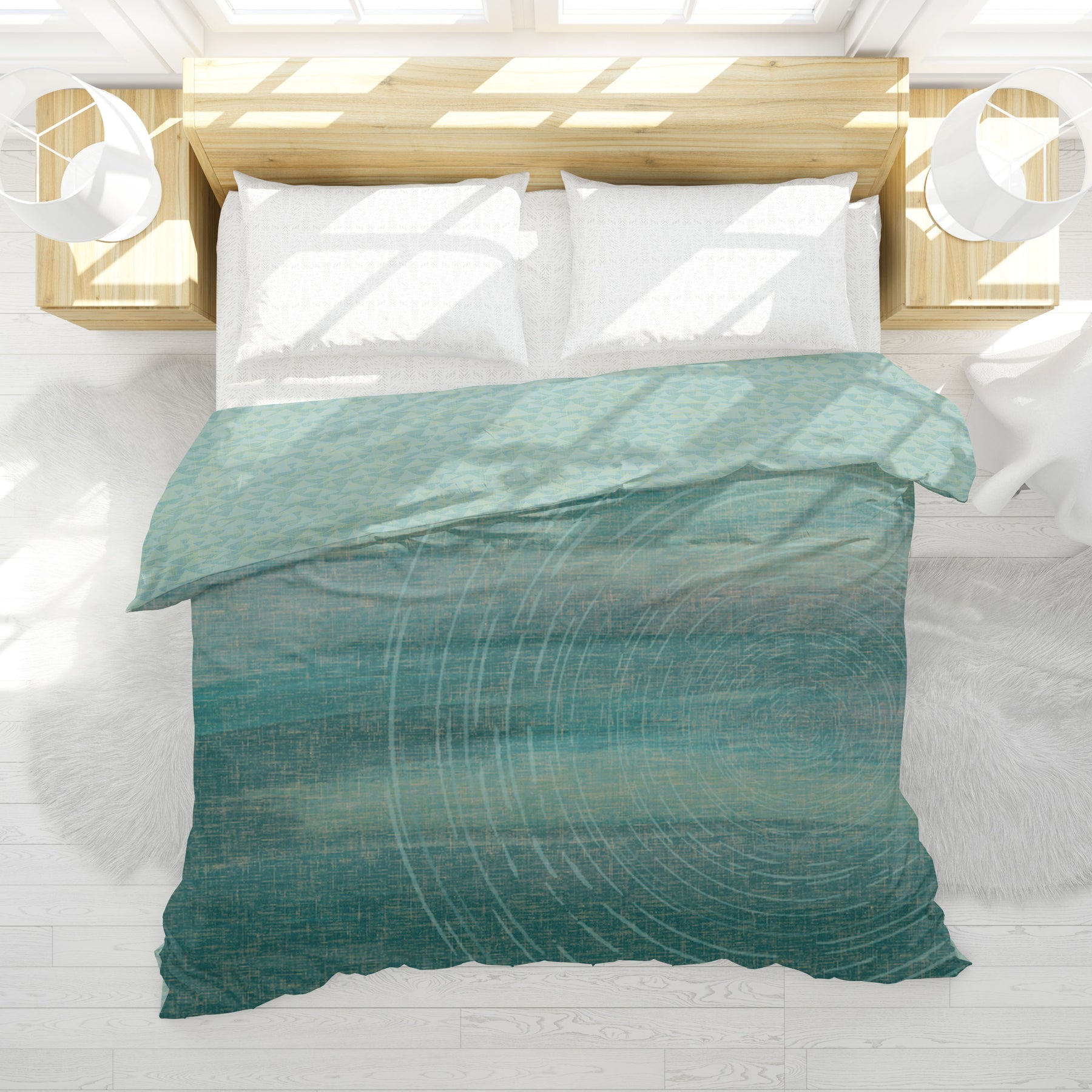 Pop-Up Mākeke - Noho Home - Kilo Hōkū Comforter - Ocean - In Use