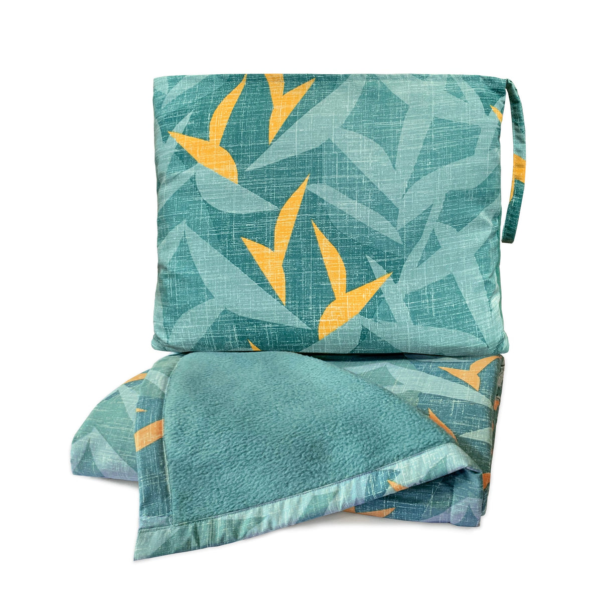 Pop-Up Mākeke - Noho Home - Lele Travel Blanket - Front View