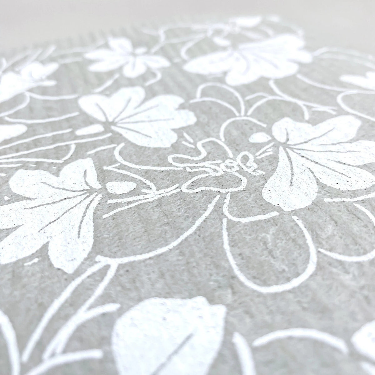 Pop-Up Mākeke - Hinu Rise - Swedish Dishcloth - Naupaka in Grey - Close Up