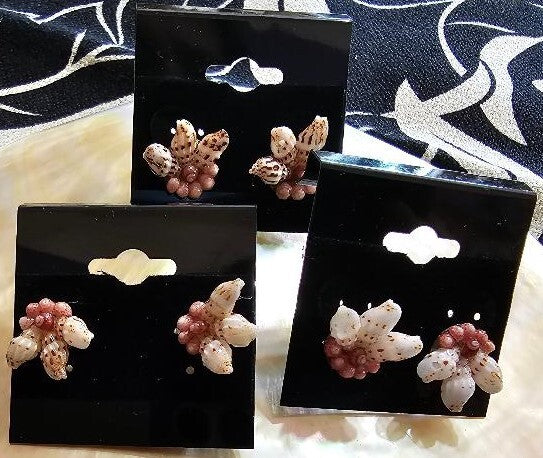 Pop-Up Mākeke - JJ Ohana - Niʻihau Medium Naupaka Stud Earrings #111 - Different Colors