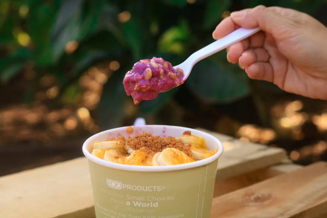 Pop-Up Mākeke - Kahuku Farms - Mac-Nut Crumble - In Use