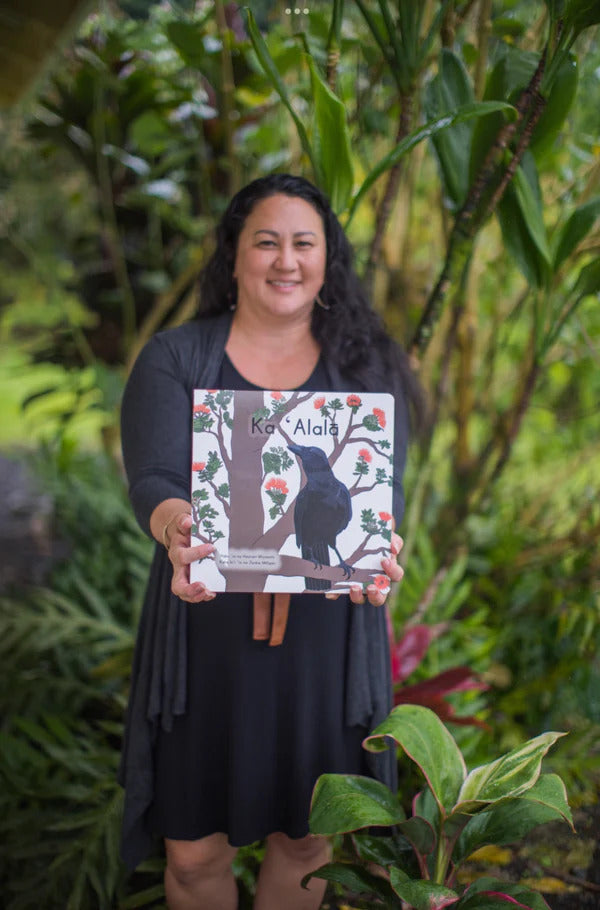 Ka ʻAlalā - Hawaiian Language Board Book