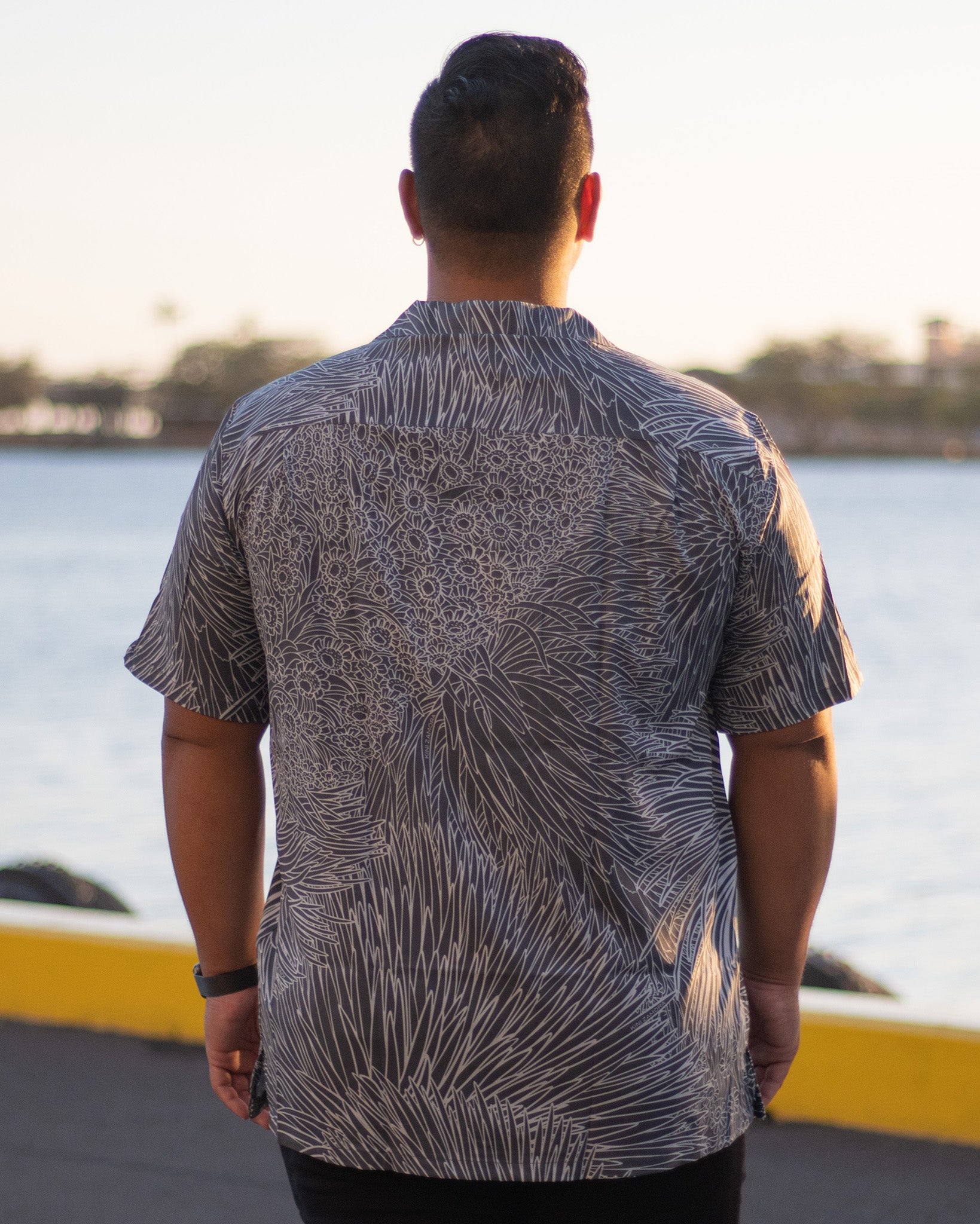 Pop-Up Mākeke - Kini Zamora - Silversword Aloha Shirt - Black & White - Back View