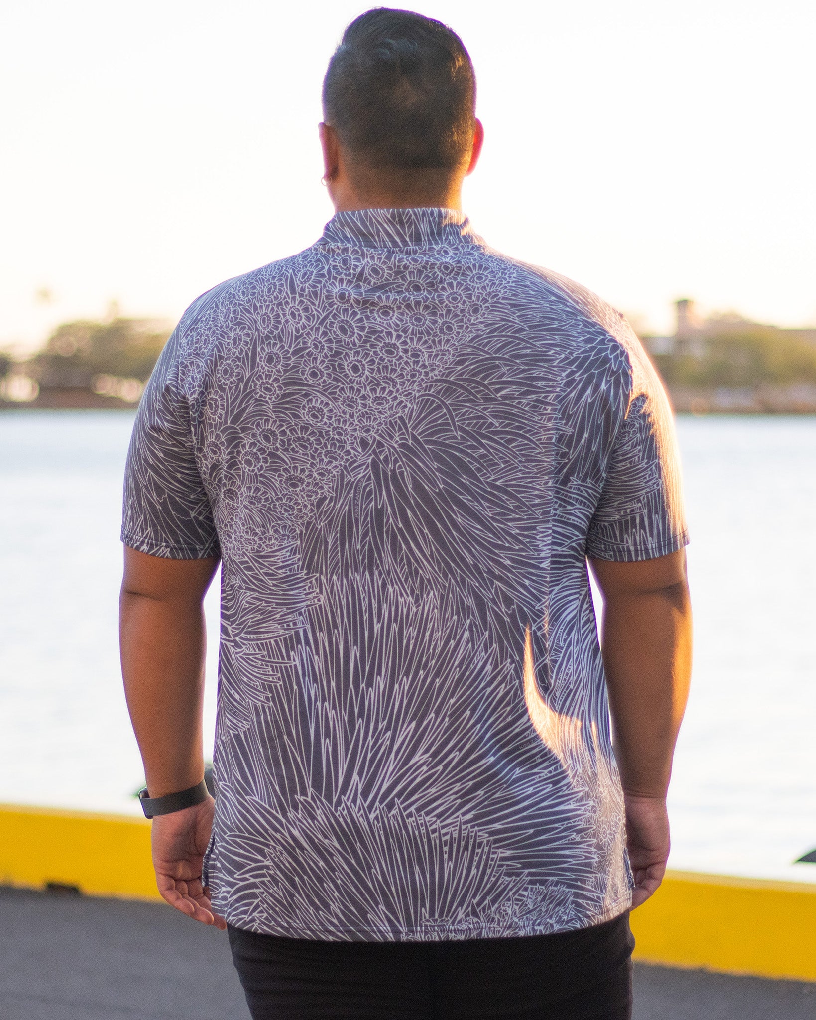 Pop-Up Mākeke - Kini Zamora - Silversword Polo Shirt - Black & White - Back View