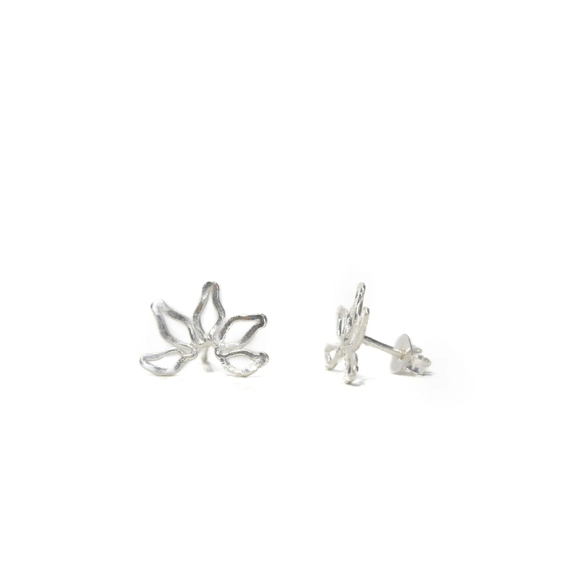 Pop-Up Mākeke - Laha'ole Designs - Naupaka Sterling Silver Stud Earrings - Back View