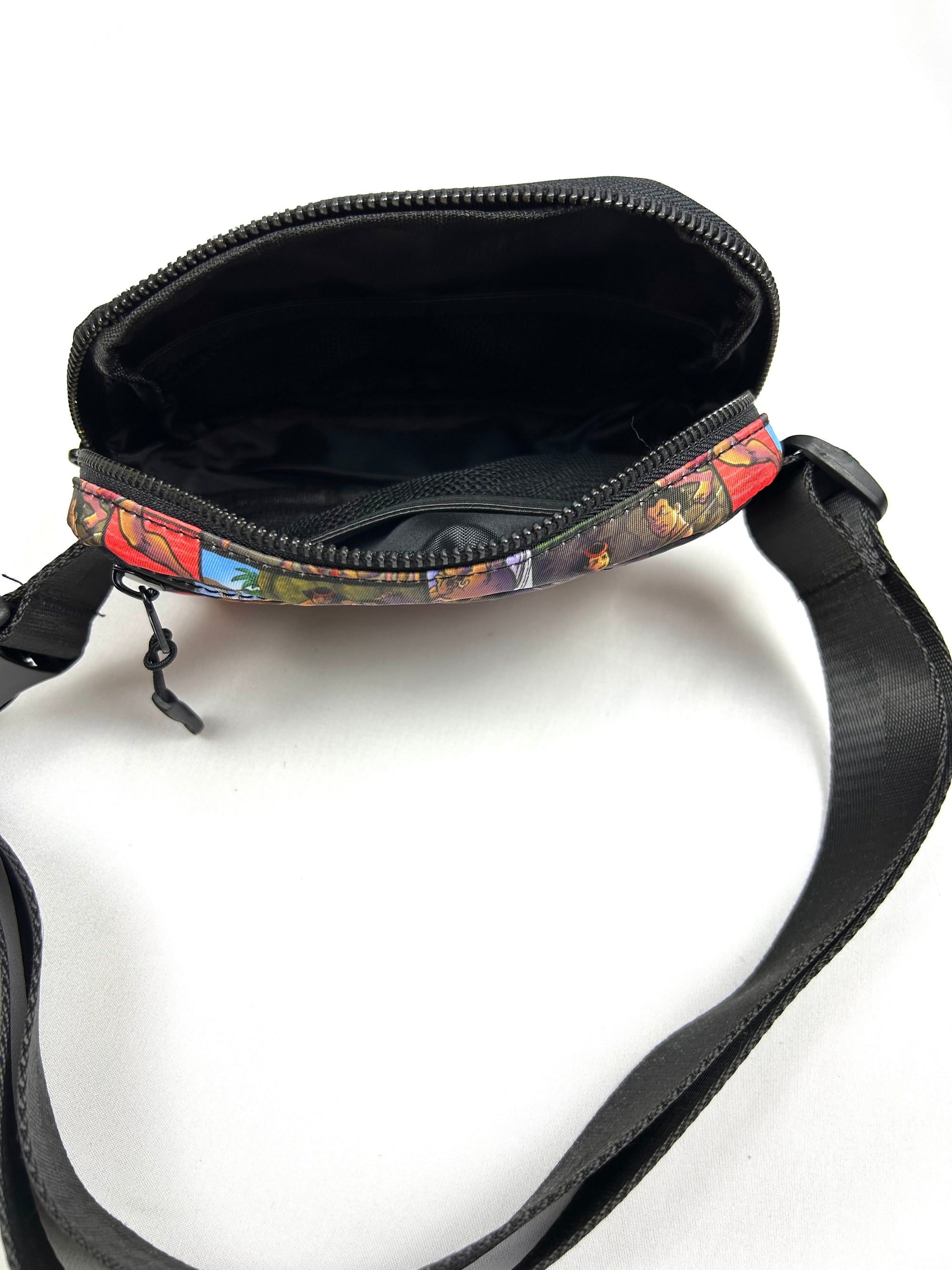 Maui Comic-Printed Belt-Bag