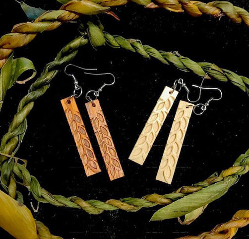 Pop-Up Mākeke - Na Maka Kahiko - Maile Lau Liʻi Liʻi Koa Kāpala Earrings