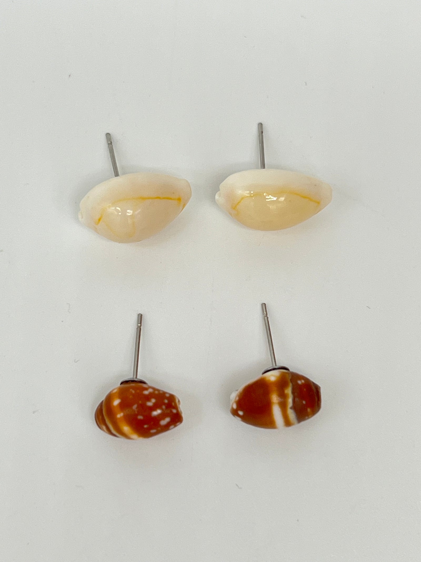 Pair of Assorted Shell Earrings - Style #PE92