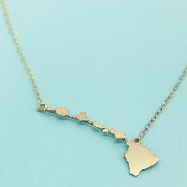 Pop-Up Mākeke - Sparrow Seas - Original Hawaiian Islands Dainty Necklace in 14k Gold Fill