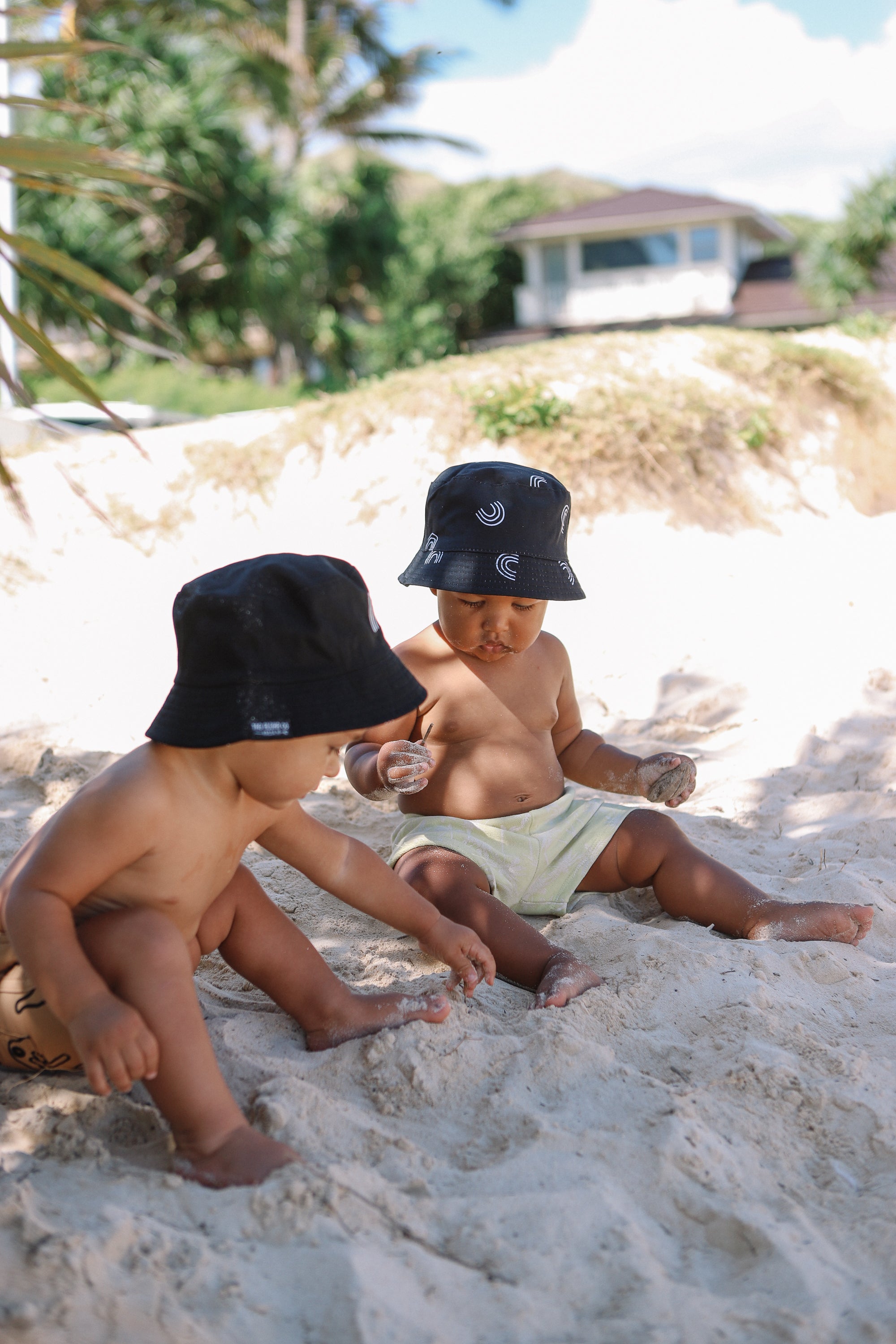 Pop-Up Mākeke - Tag Aloha - Keiki Reversible Bucket Hat - Ānuenue