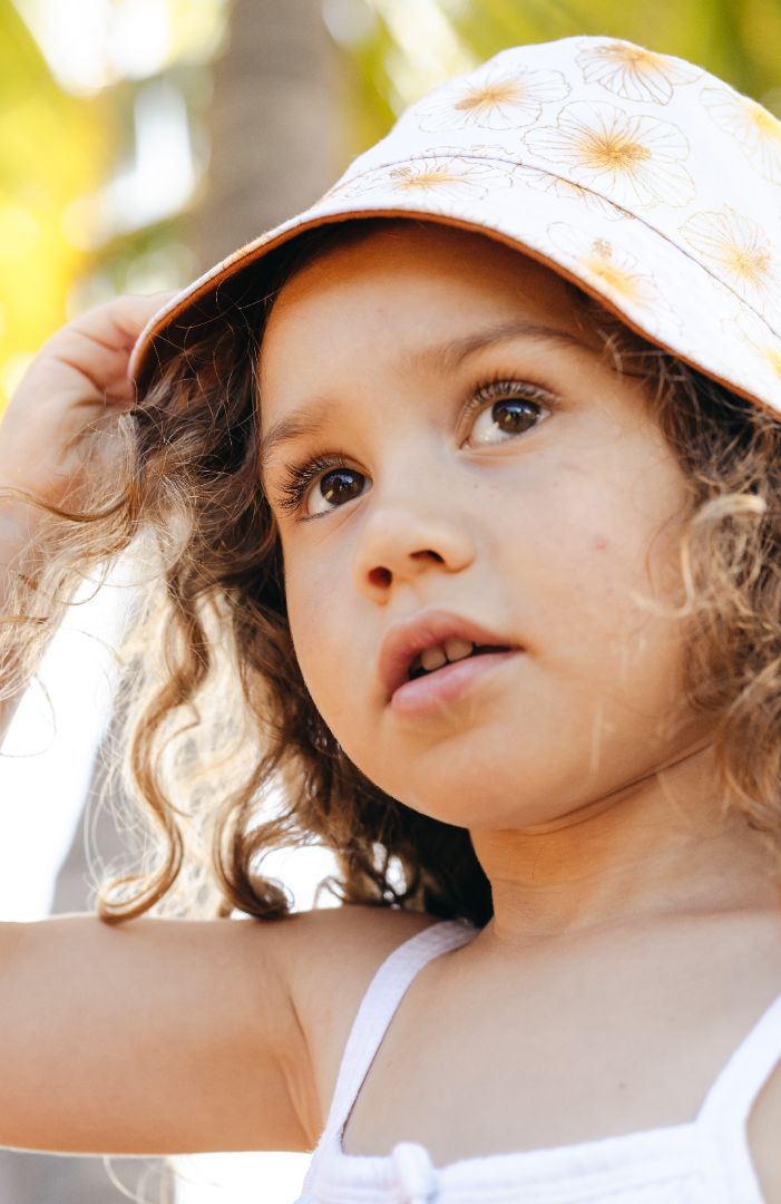 Pop-Up Mākeke - Tag Aloha - Keiki Reversible Bucket Hat - Catch a Tan - Pattern Side