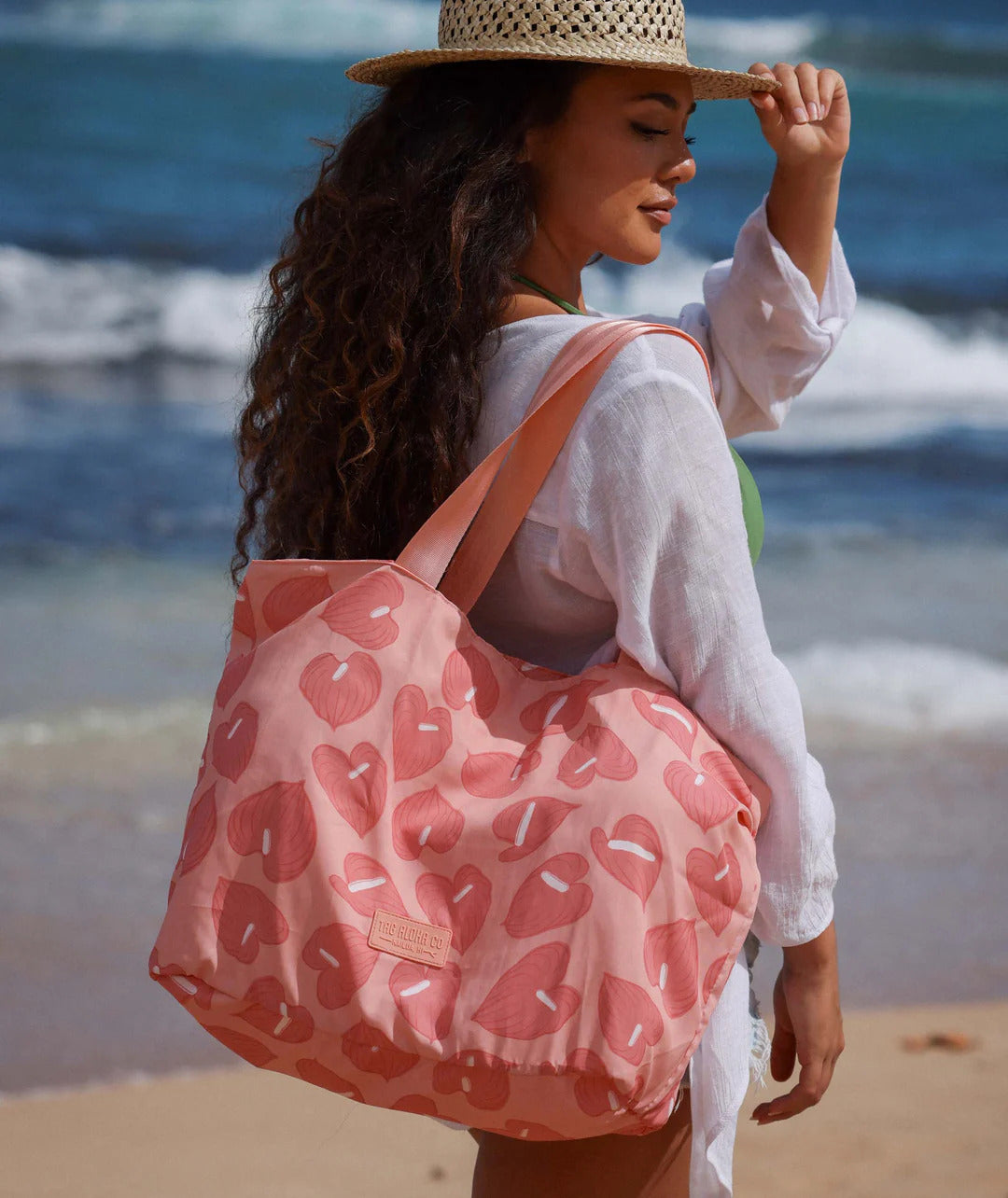 Pop-Up Mākeke - Tag Aloha - Weatherproof Everyday Bag in Anthurium - Front View