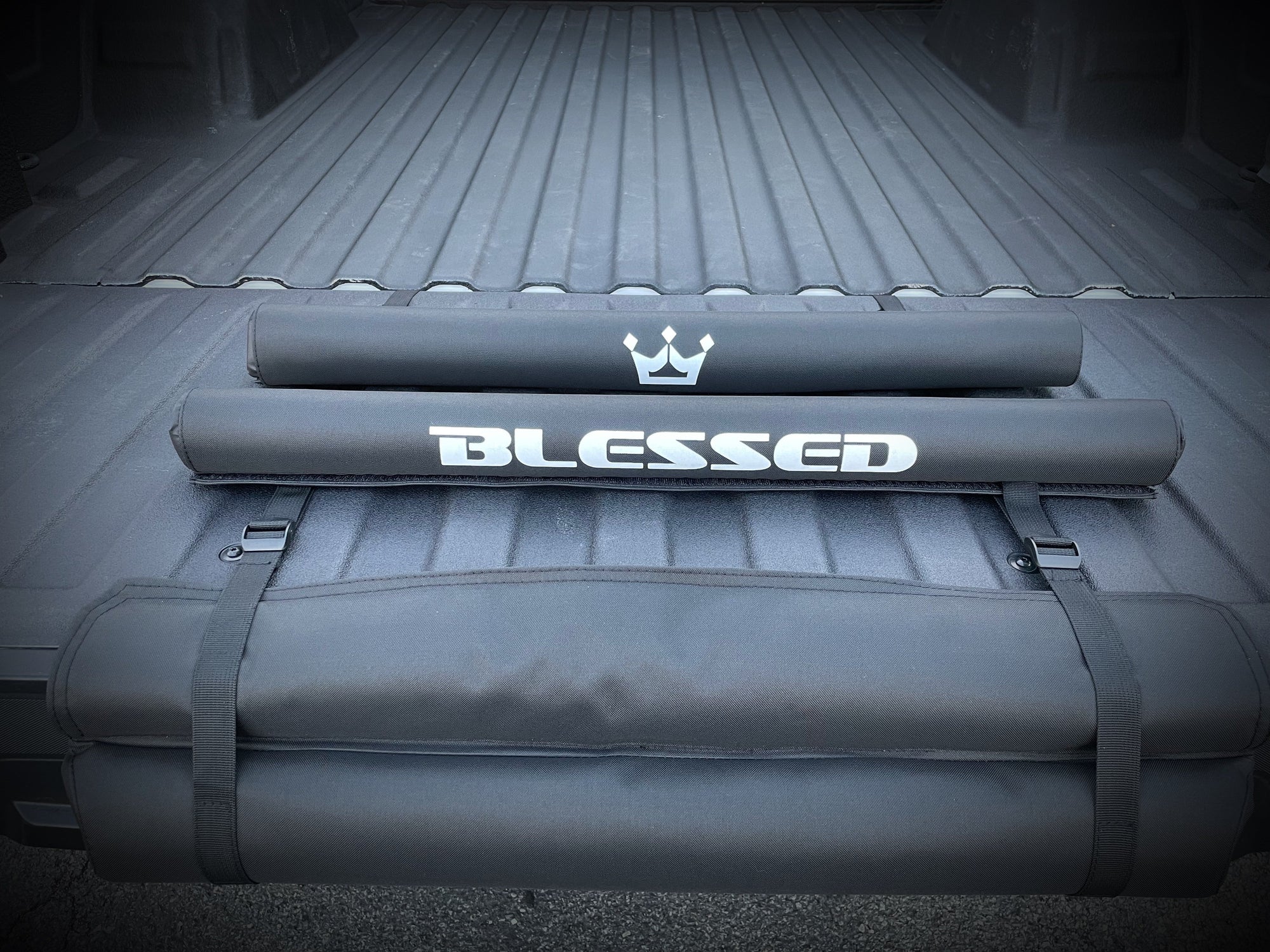 Pop-Up Mākeke - The Blessed Life - Blessed Logo Surf Rack Pads