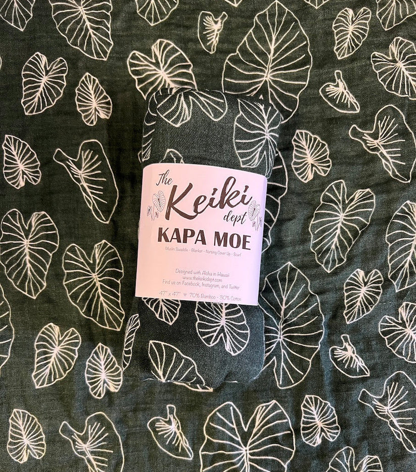 Pop-Up Mākeke - The Keiki Department - Bamboo Muslin Baby Swaddle Blanket - Signature Kalo - Front View