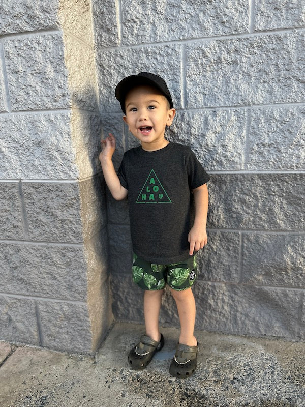 Pop-Up Mākeke - The Keiki Dept. - Aloha Tri Keiki T-Shirt - In Use