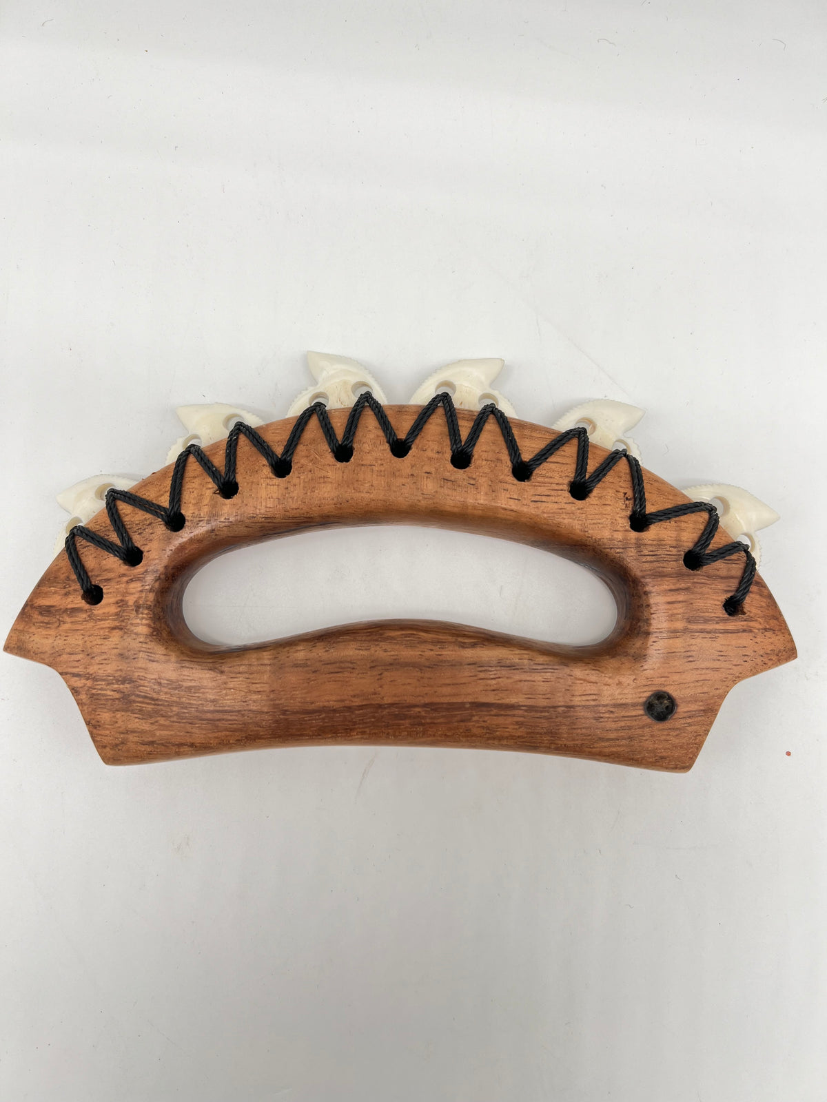 Pu'u Lei Lei Niho Knuckle Duster - 6 Teeth