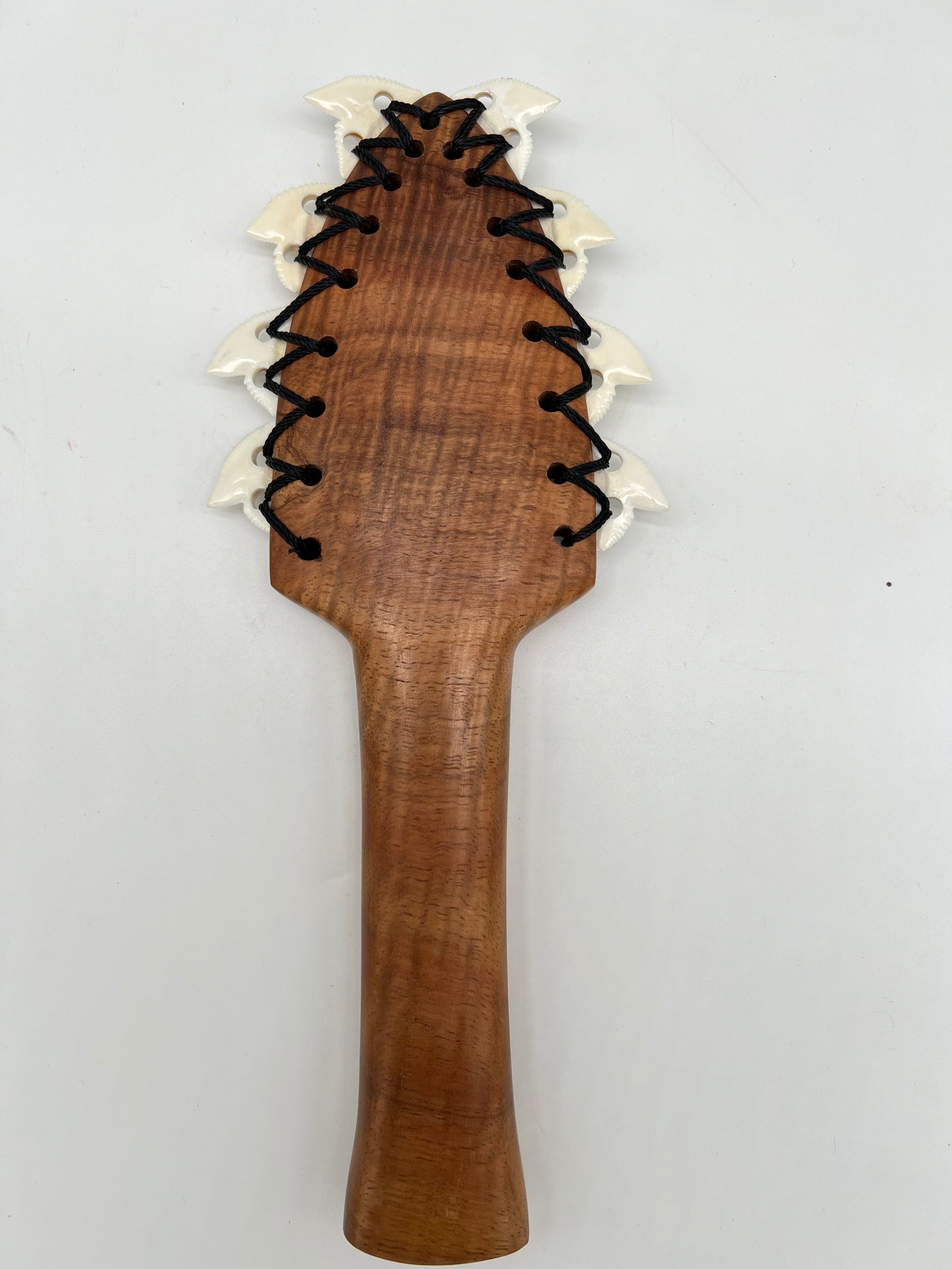 Small Lei O Mano - 8 Tiger Shark Teeth