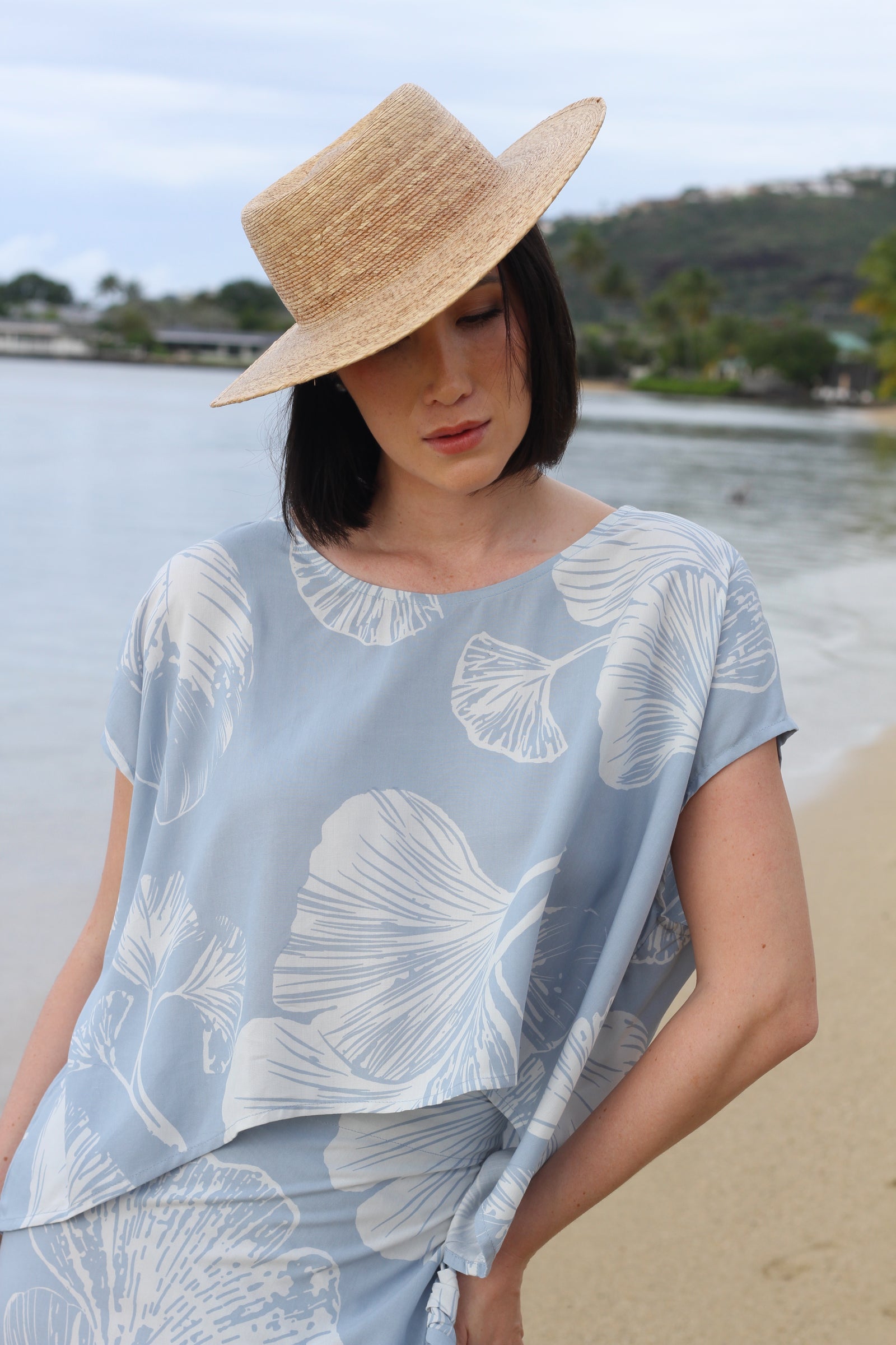 Women's Zen Top - Gingko in Dusty Blue & White