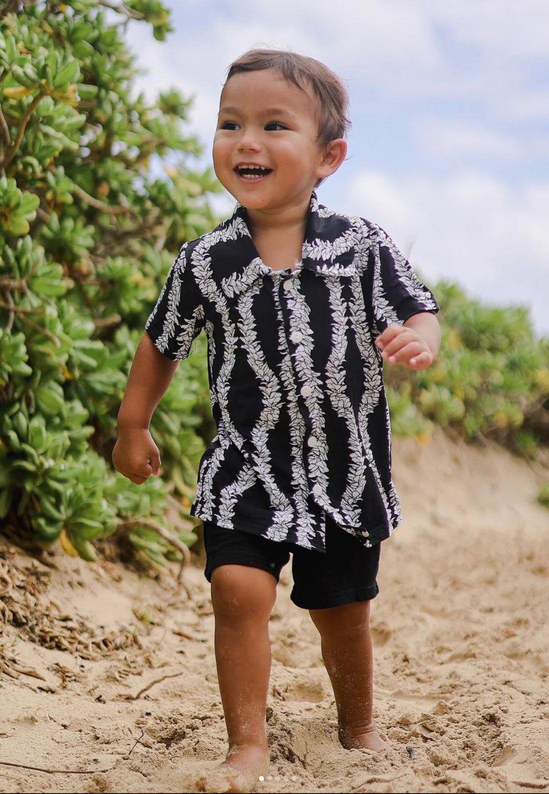Keiki Aloha Shirt - Aloha Lei - Black & White