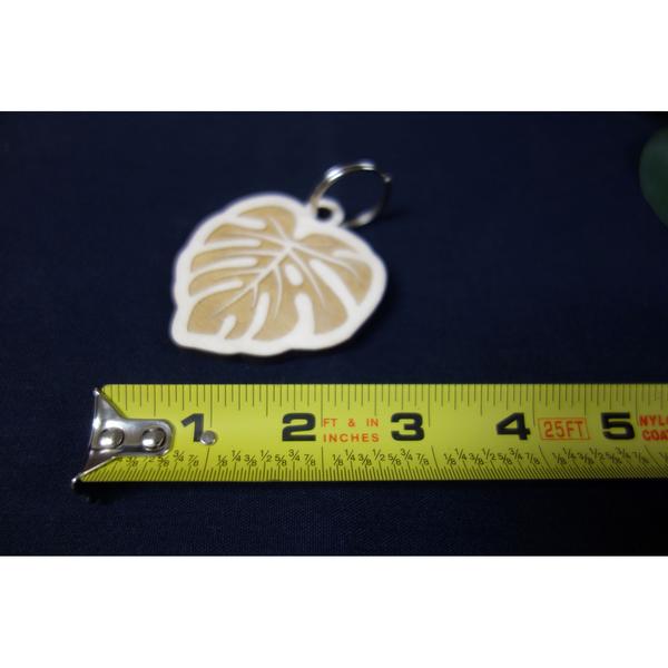 Pop-Up Mākeke - Aloha Overstock - Laser Cut Monstera Wood Keychain - Measurement