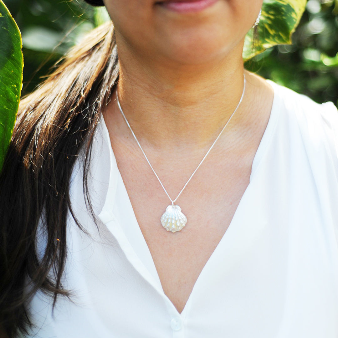 Pop-Up Mākeke - Debby Sato Designs - Sunrise Shell Sterling Silver Necklace