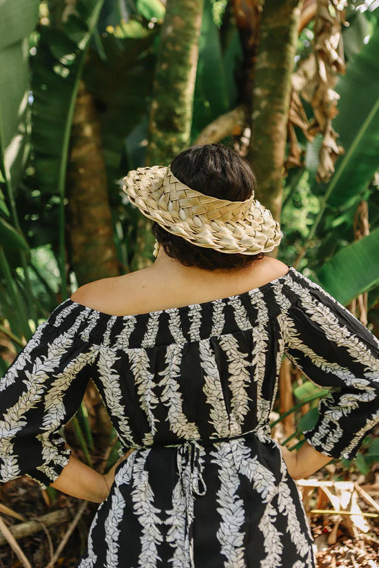 Pop-Up Mākeke - Lexbreezy Hawaii - Aloha Lei Makana Off-Shoulder Blouse - Back View