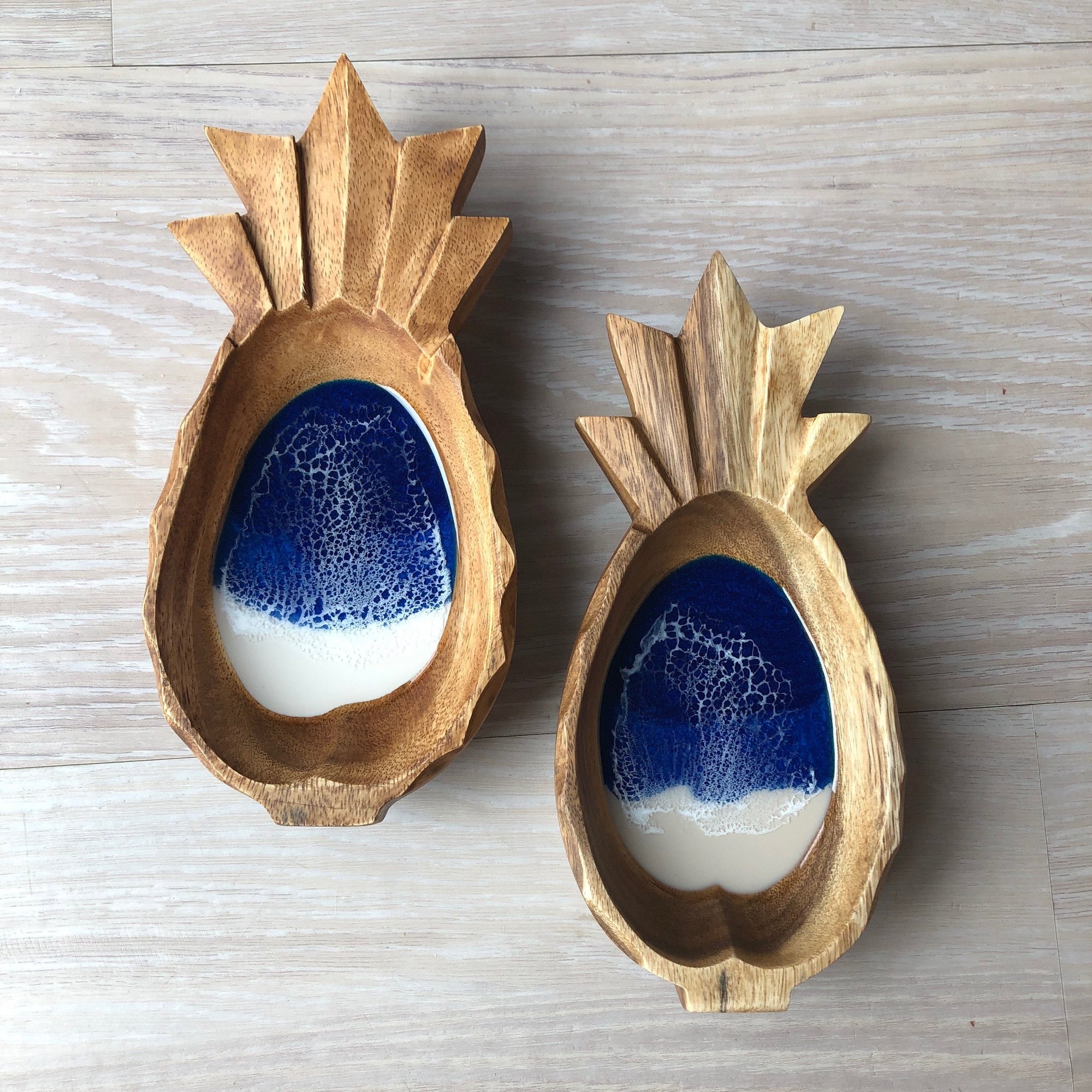 Pop-Up Mākeke - Marr Artworks - Pineapple Resin Wood Bowl - Blue