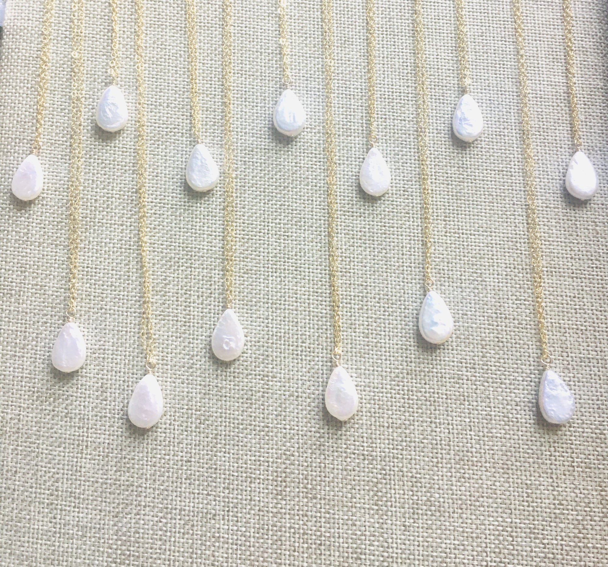 Pop-Up Mākeke - Nola Studio + Boutique - White Pearl Raindrop Necklace